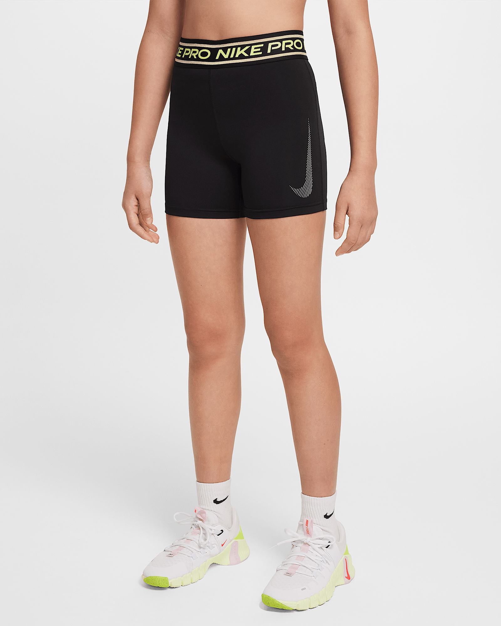 Nike Pro in Black/Light Lemon Twist, image 1 of 1 from Nike