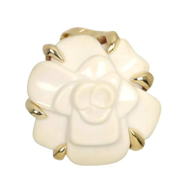 Chanel Camellia Pendant Top Cashoron 18K Yellow Gold in Yellow from The Reluxe, photo 1 of 1