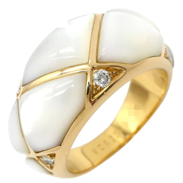 Van Cleef & Arpels Ring Shell Diamond Vintage Pearl White Yellow Gold 750 in White from The Reluxe, photo 1 of 1