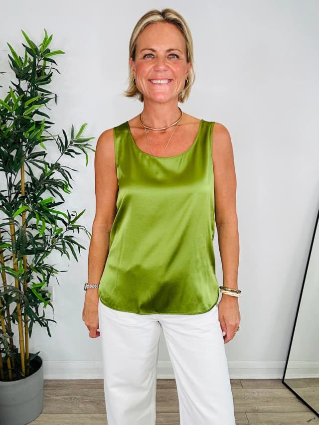 Max Mara Sleeveless Silk Top - Size 10 in Silk from Edit Second Hand, photo 1 of 1