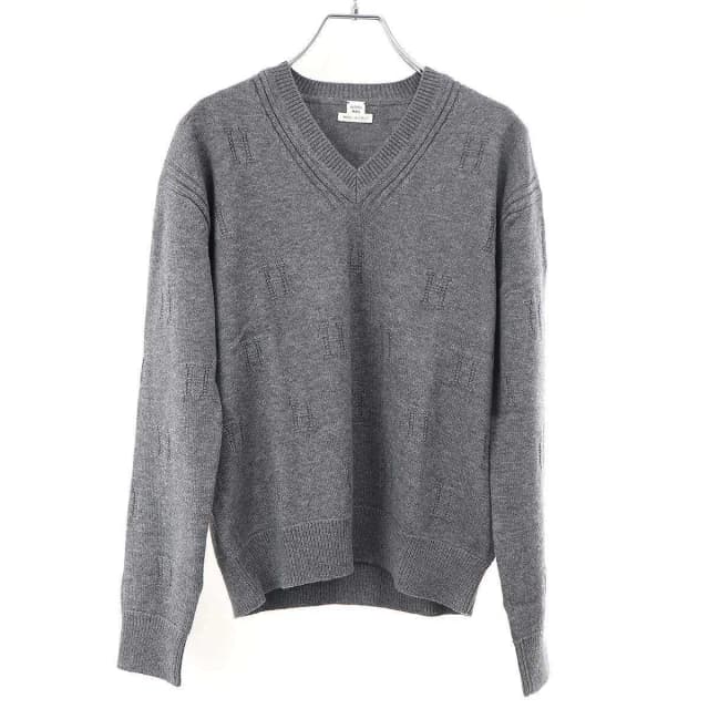 Hermès Hlogo Jacquard V-neck Knit Sweater Gray 34 in Grey Wool from The Reluxe, photo 1 of 1