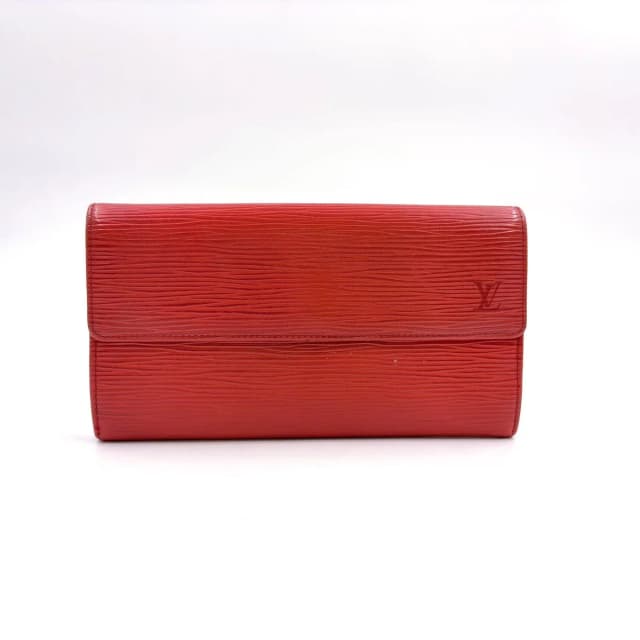 Louis Vuitton Pochette Porte Monnaie Credit Epi Castilian Red Leather Bifold in Red Leather from The Reluxe, photo 1 of 1