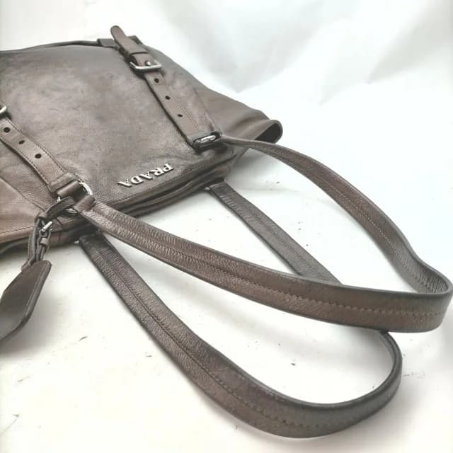 Prada Brown Leather Shopper Tote Bag in Brown Leather from Bagriculture, photo 1 of 1