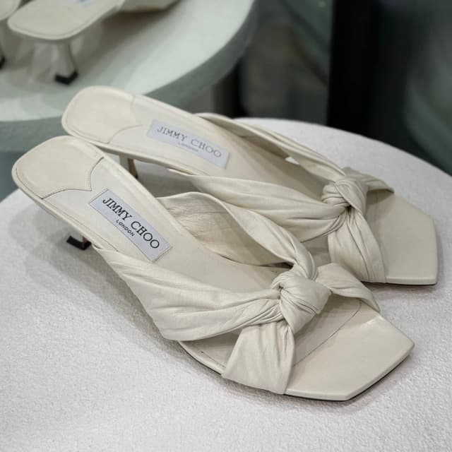 Jimmy Choo Ivory High Sandals Size 42 in White Leather from Revivre Luxury Consignment, photo 1 of 1