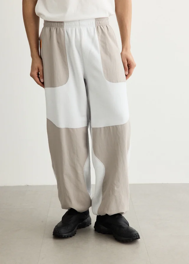 Nike ACG Wolf Tree Plus Fleece Pants in PHOTON DUST/COLLEGE GREY/SUMMI, image 1 of 1 from Incu