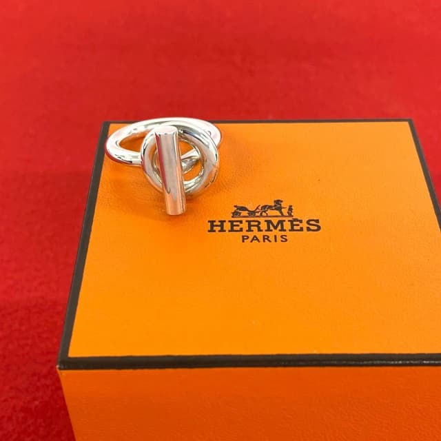 Hermès Echappee Ring 925 Sterling Silver in Silver from The Reluxe, photo 1 of 1