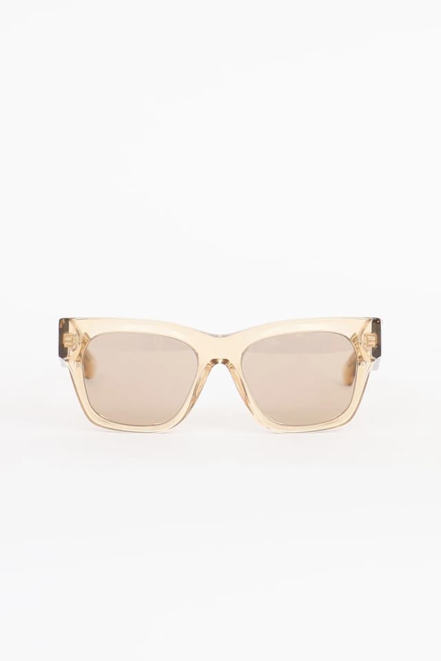 Burberry B4424 Square Sunglasses from VSP Consignment, photo 1 of 1
