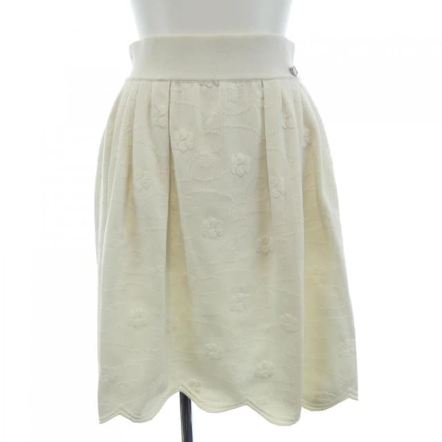 Chanel Skirt White in White from The Reluxe, photo 1 of 1