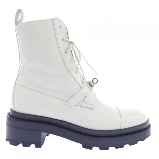 Hermès Funk Funm Kelly Buckle Boots in Calfskin from The Reluxe, photo 1 of 1