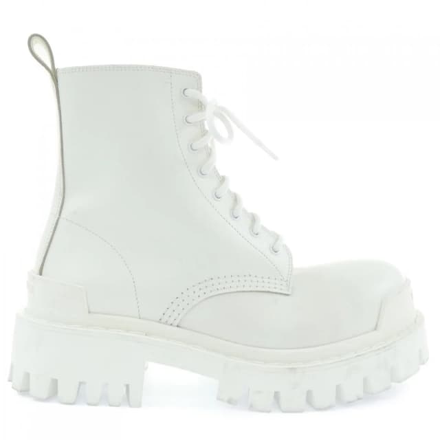 Balenciaga Boots White in White from The Reluxe, photo 1 of 1