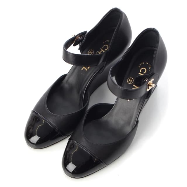 Chanel Leather CC Logo Turnlock Pumps Black Heels in Black Leather from The Reluxe, photo 1 of 1