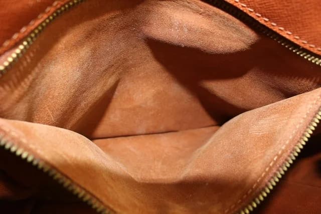 Louis Vuitton XL Monogram Danube GM Shoulder Bag in Canvas from Bagriculture, photo 1 of 1