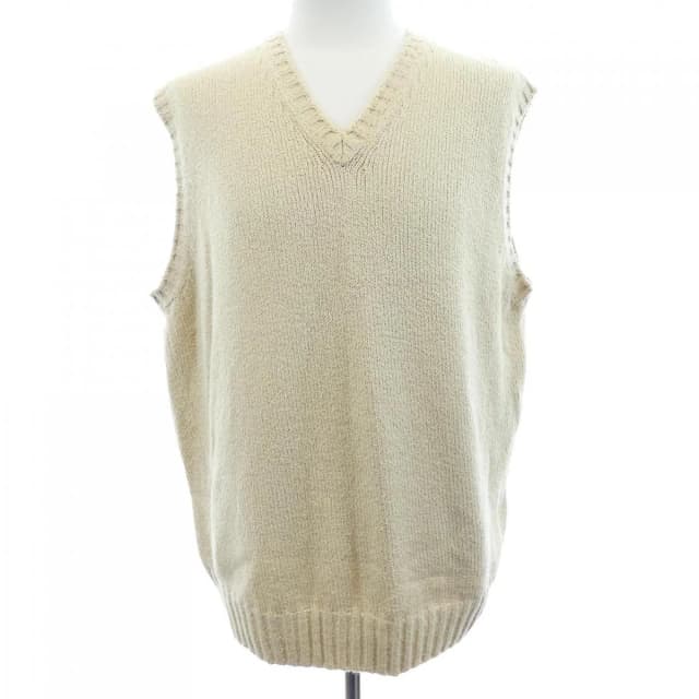 Loro Piana Vest Beige in Beige from The Reluxe, photo 1 of 1