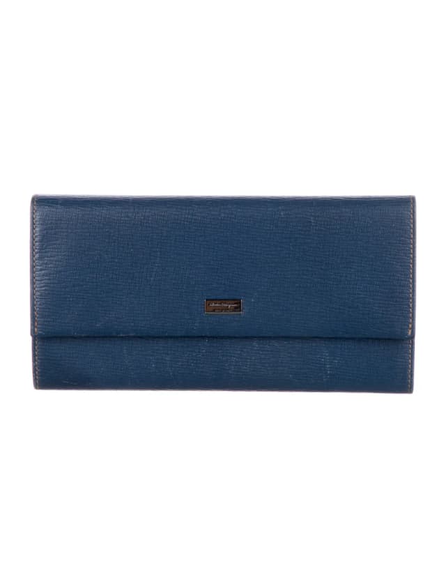 Ferragamo Other bag in Blue Leather from The RealReal, photo 1 of 1