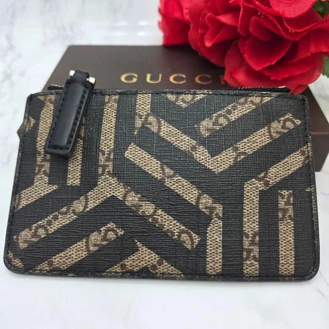 Gucci Coin Purse Wallet GG Carre in Leather from The Reluxe, photo 1 of 1