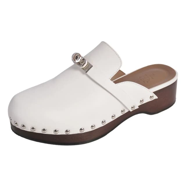 Hermès Sandals Carlotta Clogs Kelly in Leather from The Reluxe, photo 1 of 1
