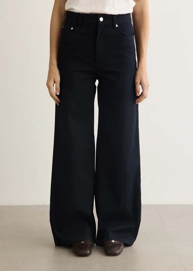 A.P.C. Clyde Jeans in IAK DARK NAVY, image 1 of 1 from Incu