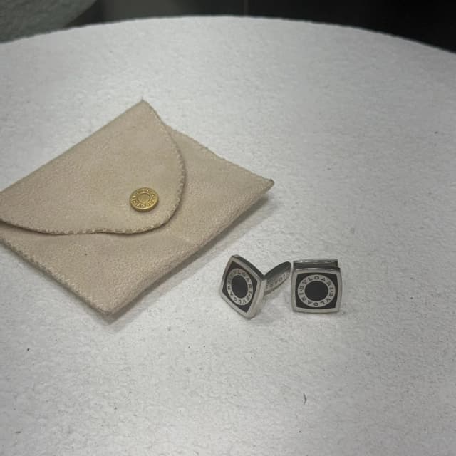Bvlgari Other jewelry in Velvet from Revivre Luxury Consignment, photo 1 of 1