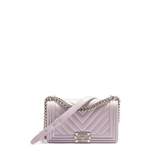 Chanel medium boy bag chevron Lambskin iridescent lilac SHW in Purple Lambskin from EMIER, photo 1 of 1