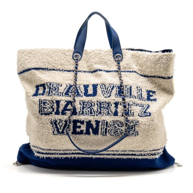Chanel 19P Deauville Biarritz Venice tote tweed white / blue SHW in White Tweed from EMIER, photo 1 of 1