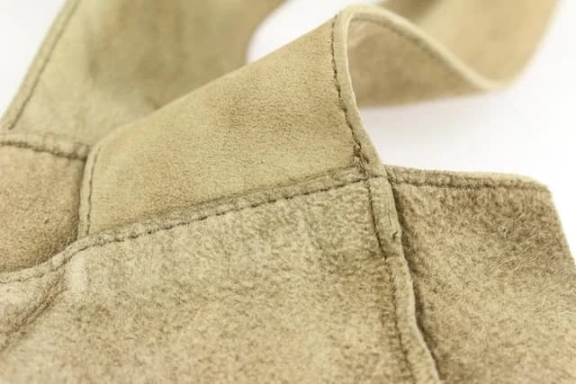 Chanel Light Brown Suede Patchwork Messenger Shopper Bag in Brown Suede from Bagriculture, photo 1 of 1