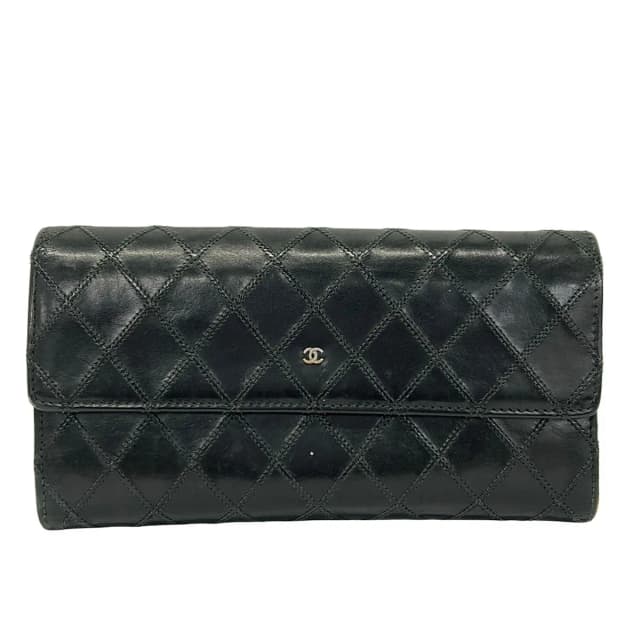 Chanel Wallet Bicolor Black CC Logo Silver Lambskin in Black Lambskin from The Reluxe, photo 1 of 1