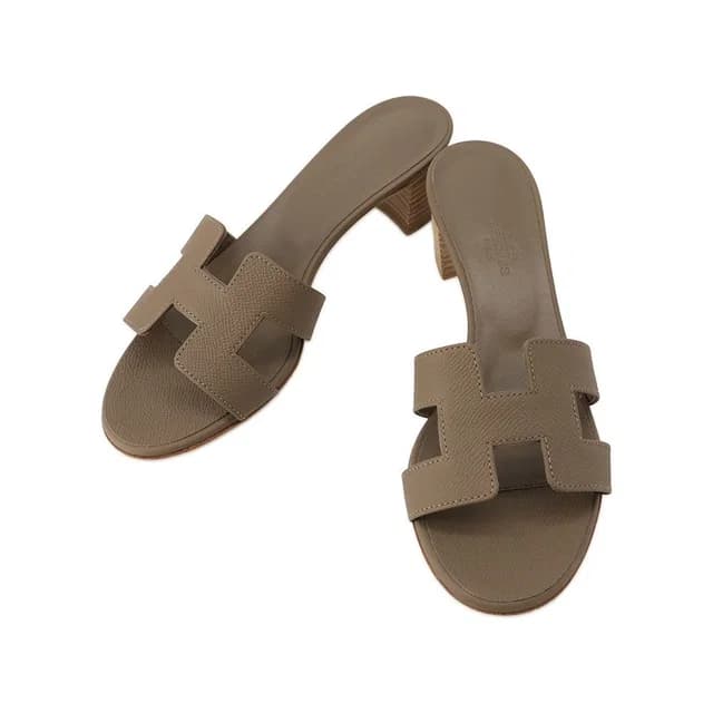 Hermès Sandals Oasis Gray in Grey Epsom leather from The Reluxe, photo 1 of 1