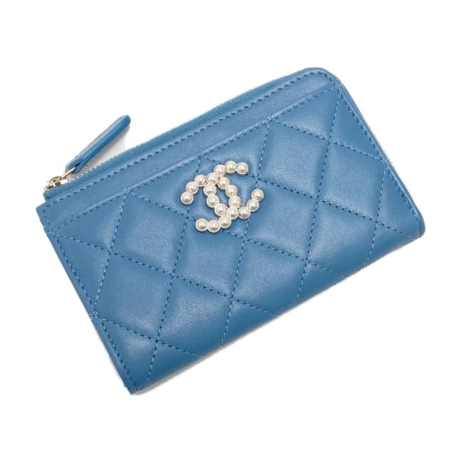 Chanel Quilted Fake Pearl Card Case Ap3836 Blue Coco Mark Lambskin Coin in Blue Lambskin from The Reluxe, photo 1 of 1