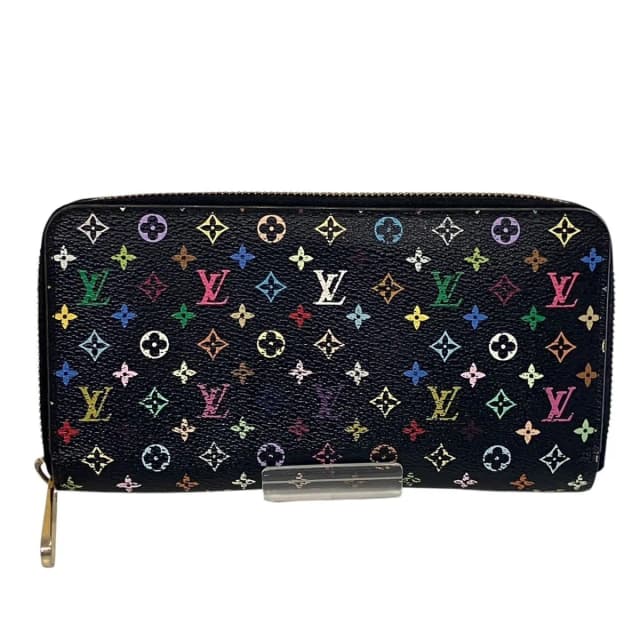 Louis Vuitton Zippy Wallet Monogram from The Reluxe, photo 1 of 1