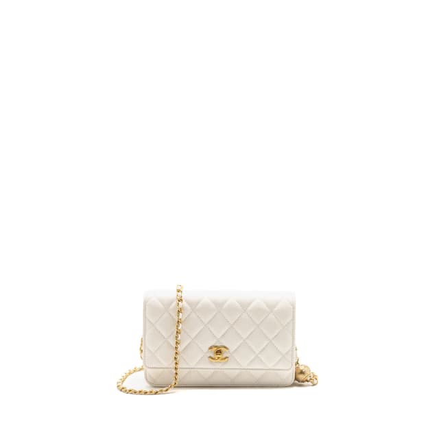 Chanel pearl crush wallet on chain lambskin white GHW (microchip) in White Lambskin from EMIER, photo 1 of 1