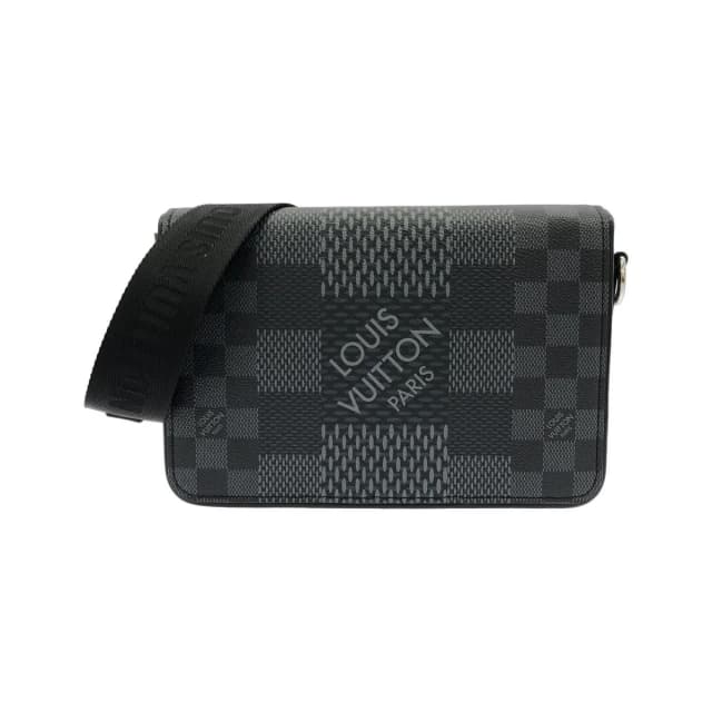 Louis Vuitton Damier Graphite Studio Messenger Shoulder Bag in Grey Coated canvas from The Reluxe, photo 1 of 1