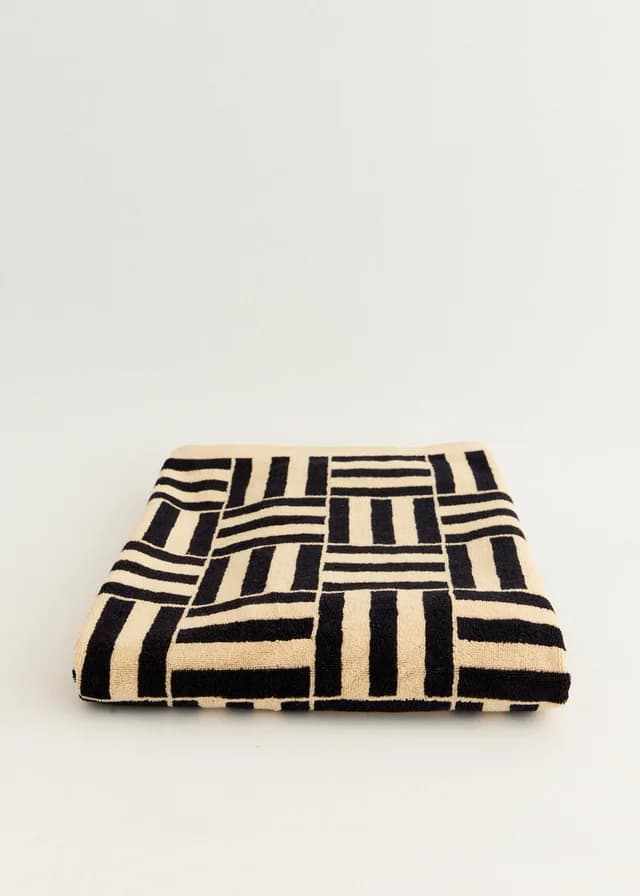 Baina Willis Pool Towel in Sand / Noir, image 1 of 1 from Incu