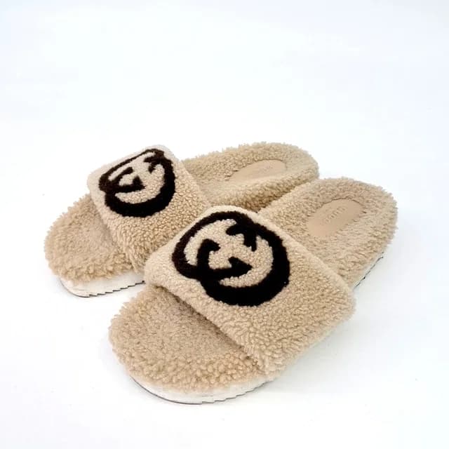 Gucci fur slippers from GUGUS, photo 1 of 1