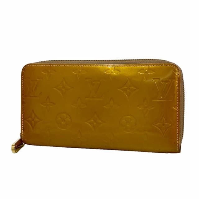 Louis Vuitton Wallet Vernis Zippy Beige Poodle in Beige from The Reluxe, photo 1 of 1