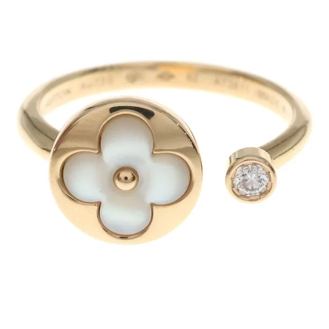 Louis Vuitton Sunblossom Mini Ring Diamond Mother of Pearl 18K Pink Gold in Pink from The Reluxe, photo 1 of 1