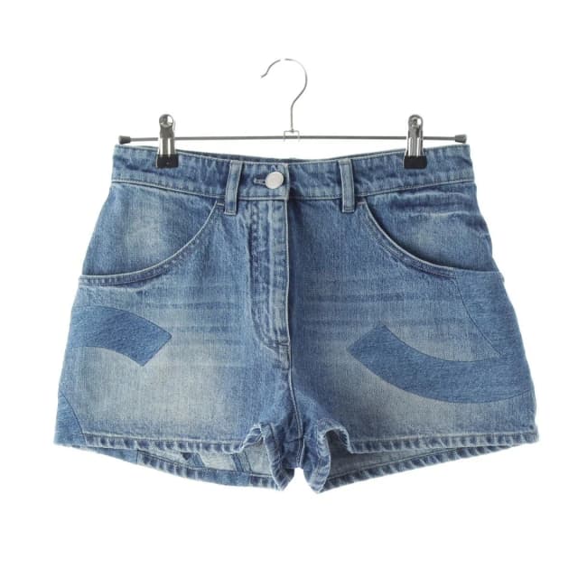 Chanel Cotton CC Logo Short Jeans Denim Pants Indigo Blue 36 in Blue Denim from The Reluxe, photo 1 of 1