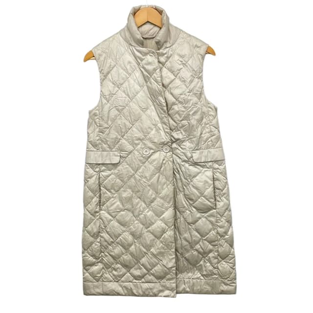 Max Mara Down Vest Ivory 38 in White from The Reluxe, photo 1 of 1