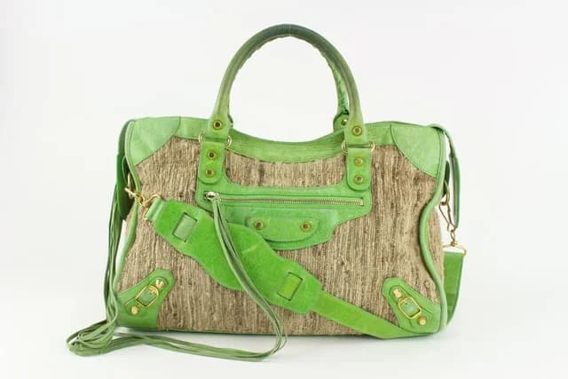 Balenciaga Green Classic City 2way Moto Bag in Green Leather from Bagriculture, photo 1 of 1