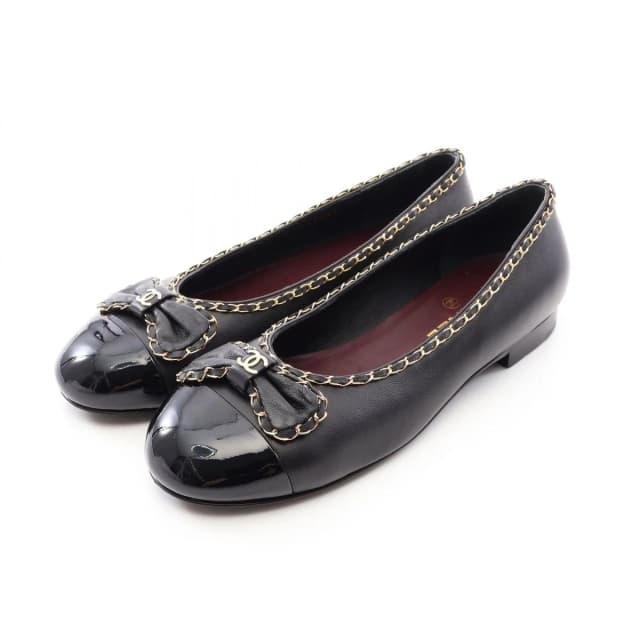 Chanel CC Logo Ribbon Leather Patent Pumps Heels in Patent leather from The Reluxe, photo 1 of 1