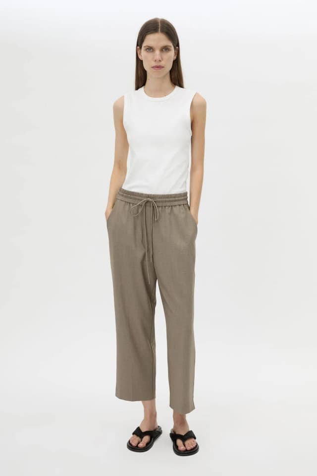 C&M CAMILLA AND MARC SALE Vector Crop Pant 2.0 in mocha, image 1 of 1 from Camilla and Marc