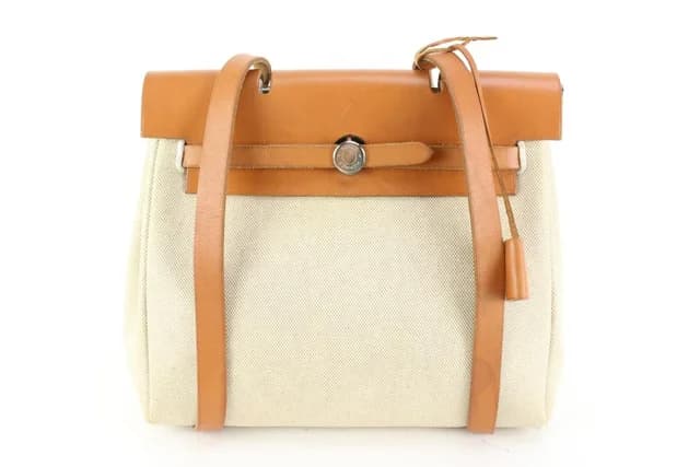 Hermès Beige Sac a Dos Herbag 2-in-1 in Beige Canvas from Bagriculture, photo 1 of 1