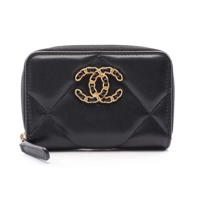 Coin Purse Chanel 19 Zipcoin Black Lambskin Quilted in Black Lambskin from The Reluxe, photo 1 of 1