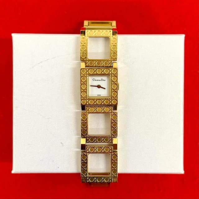 Dior la Parisienne Quartz Wristwatch Gold Watch in Gold from The Reluxe, photo 1 of 1