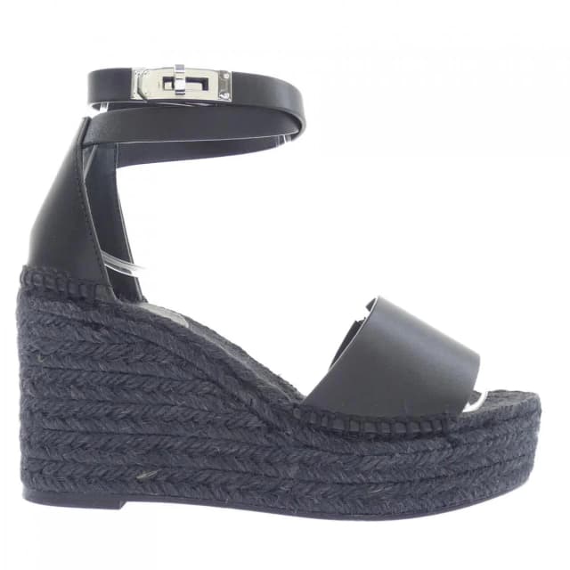 Hermès Tipoli Kelly Buckle Sandals from The Reluxe, photo 1 of 1