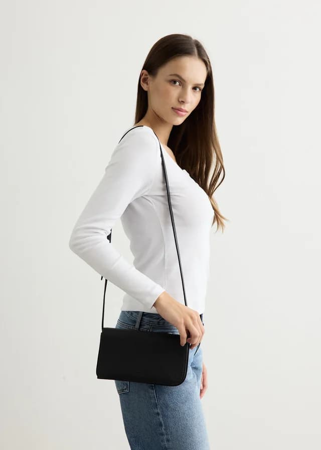 Jacquemus Le Curvo Bag in BLACK, image 1 of 1 from Incu